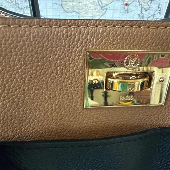 Louis Vuitton tote monogram and leather - Picture 5 of 9